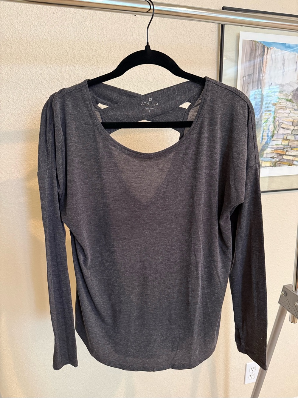 Athleta Charcoal Long Sleeve Scoop Neck Top